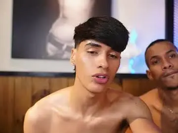 Chaturbate Best live sex cam show of andrewortix