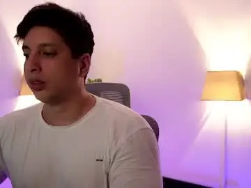 Chaturbate Live Sex Cam of appolo_allen