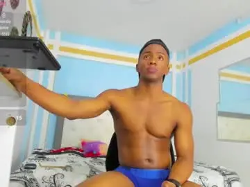 Chaturbate Adult Webcams of cloehuffman