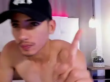 Chaturbate Private Sex Chat of alejo_exotic