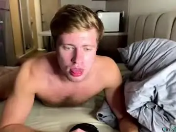 Chaturbate Free Live Porn of hornyblondieboyy