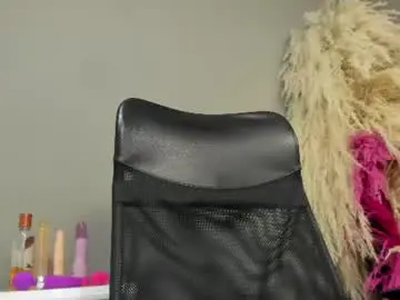 Chaturbate Sex Cam of scarlet_glow