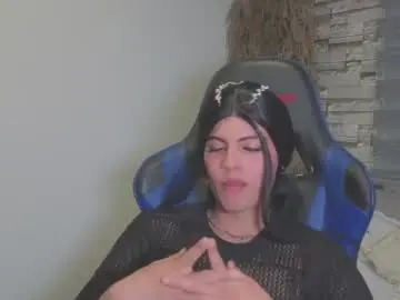 Chaturbate Live Sex Cam of laylavg