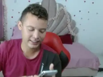 Chaturbate Nude Webcam of sven_fox723