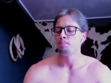Chaturbate Nude Webcam of adam_bouton