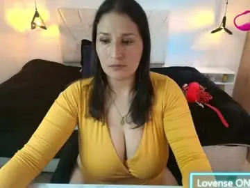 Chaturbate Live Porn of barbara_fox__
