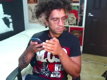Chaturbate Adult Webcams of dostoyrodia_34