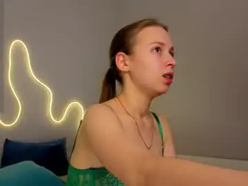 Chaturbate Live Sex Cam of emma_clon