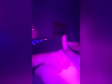 Chaturbate Sex Chat of 420jizzva