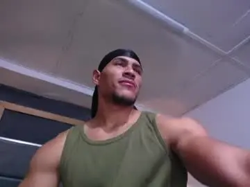 Chaturbate Live Sex of adam_fit19cm