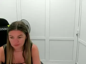 Chaturbate Live Sex Cam of madison_smile