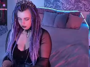 Chaturbate Live Sex Cam of maya_mils