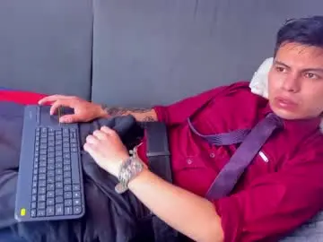 Chaturbate Best live sex cam show of aquilestaylor
