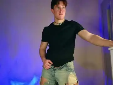 Chaturbate Sex Cam of christianlevine_