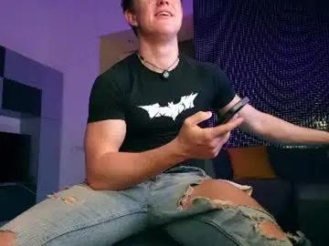 Chaturbate Live Sex Cam of christianlevine_