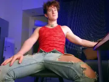 Chaturbate Live Sex Cam of christianlevine_