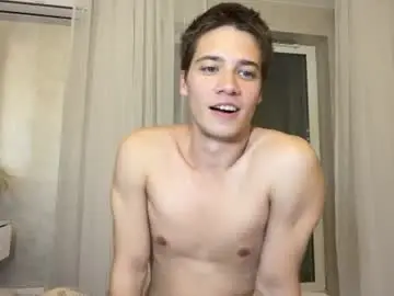 Chaturbate Free Porn Cam of forrestgamp