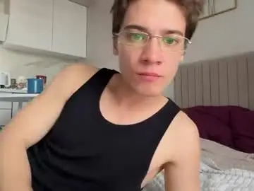Chaturbate Free Live Porn of forrestgamp