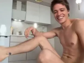 Chaturbate Adult Webcams of forrestgamp