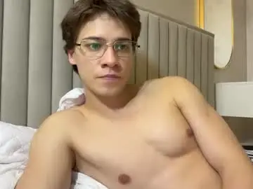Chaturbate Nude Webcam of forrestgamp