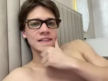 Chaturbate Adult Webcam of forrestgamp