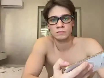 Chaturbate Nude Webcam of forrestgamp