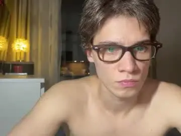 Chaturbate Watch Live Sex Cams of forrestgamp