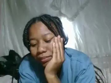 Chaturbate Free Porn Cam of louane98