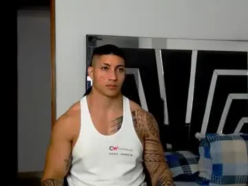 Chaturbate Adult Video Chat of noah_harris01