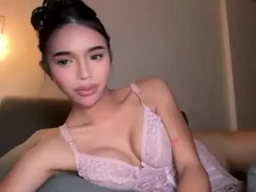 Chaturbate Adult Video Chat of zoe_hermes