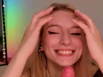 Chaturbate Live Porn of berrryjelly