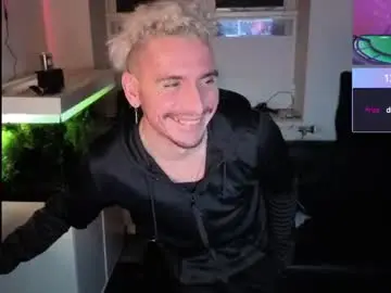 Chaturbate Live Sex of rayzel31