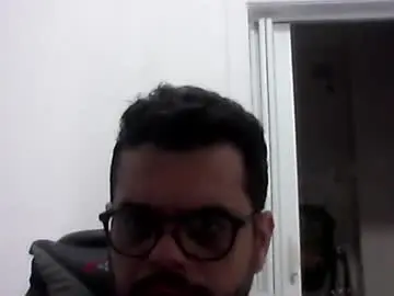 Chaturbate Nude Webcam of ricamenezes81823326