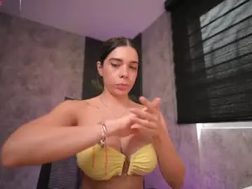 Chaturbate Live Sex Cam of amywalker_