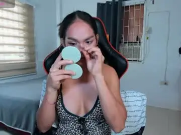Chaturbate Live Sex of caroline_east