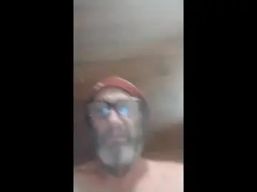 Chaturbate Live Sex Cam of dinnyk