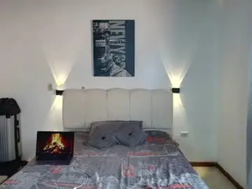 Chaturbate Live Sex of mikethomson01