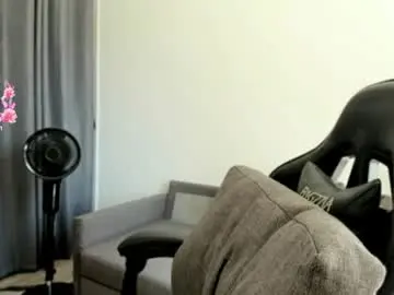 Chaturbate Live Sex of nymphadora__