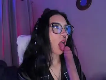 Chaturbate Live Porn of raia_maddox