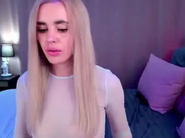 Chaturbate Sex Cam of rossy_x_