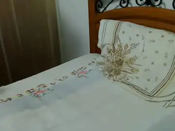 Chaturbate Nude Webcam of lovina07