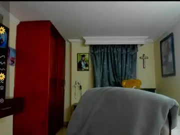 Chaturbate Free Porn Cam of missvalery1