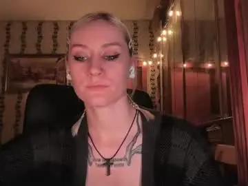 Chaturbate Free Porn Cam of retromarie