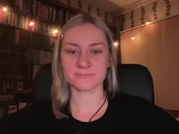 Chaturbate Sex Cam of retromarie