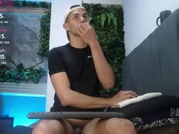 Chaturbate Private Sex Chat of zamirscott
