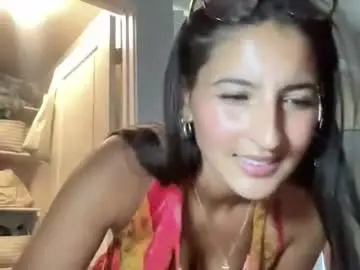 Chaturbate Free Live Porn of leiathorne_