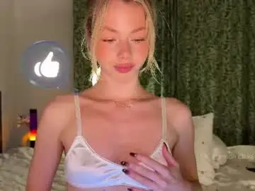 Chaturbate Live Porn of elli_harmon