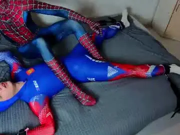 Chaturbate Free Live Porn of elliot_winki