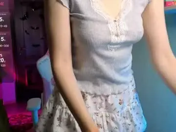 Chaturbate Live Sex Cam of may_may_moon