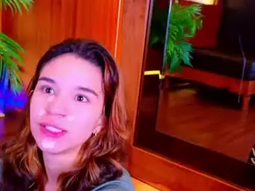 Chaturbate Nude Webcam of miiaa_cooper
